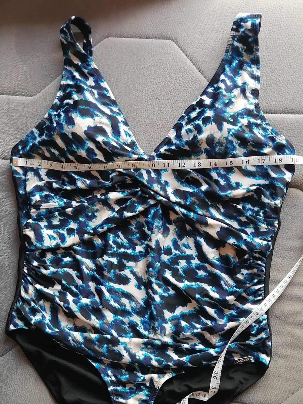 Anzoni One-Piece Swimsuit V-neck Animal Blue Print Plus Size - Picture 8 of 11